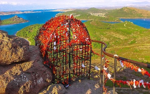Kurban Bayramı Özel /Kuşadası İzmir Çeşme Ayvalık Turu / 2 Gece Otel Konaklamalı