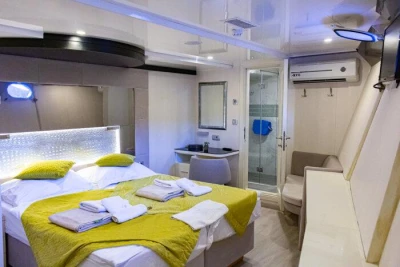 MV Ave Maria – Deluxe Superior Small Ship Croatia