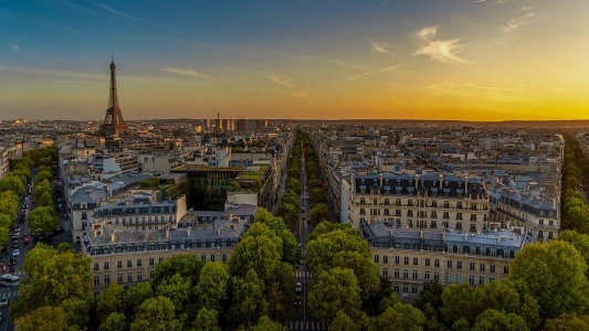Comfort Benelux & Paris Türk Hava Yolları ile 7 Gece CDG-AMS 