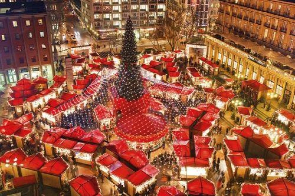 ELEGANT NOEL PAZARLARI - 4 Gece - Thy - Bsl-Bsl - Ekstra Turlar Dahil 