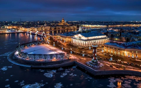 ST PETERSBURG & MOSKOVA - Pegasus - 5 Gece - Led-Vko - 