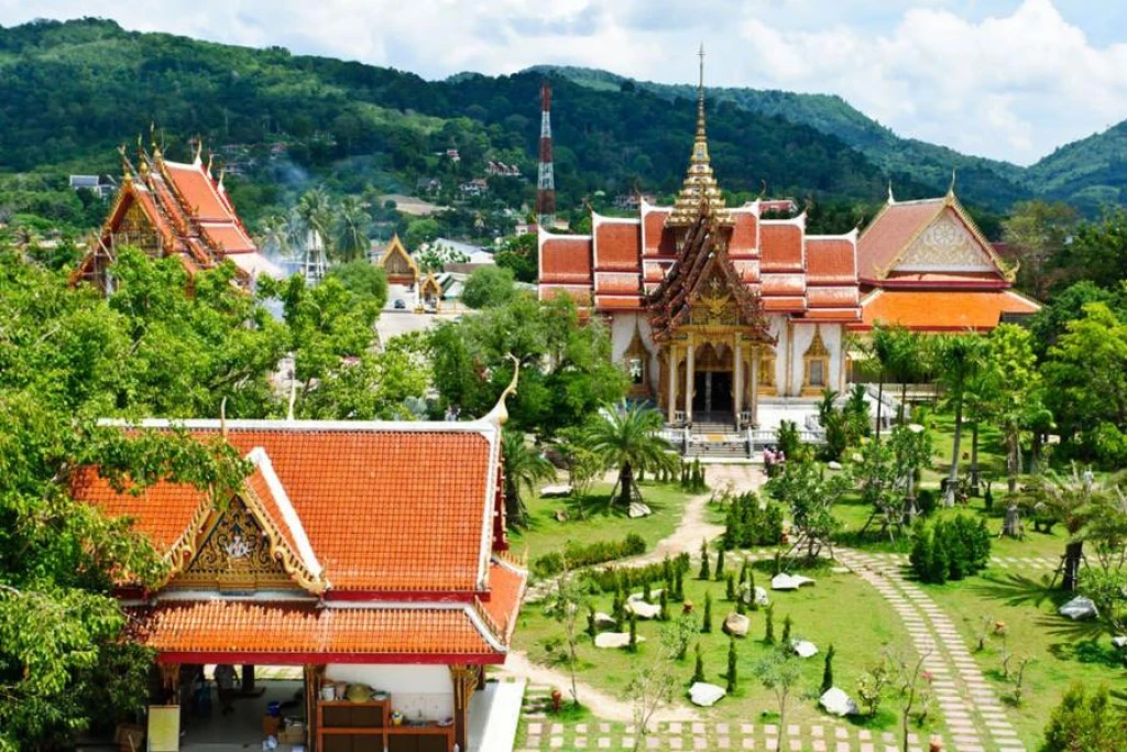 Phuket Serüveni Turu Qatar Hava Yolları ile 5 Gece (HKT-DOH-HKT)