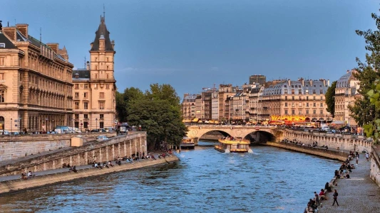 ADANA HAREKETLİ MAXİ BENELUX & PARİS & ALSACE - 7 Gece - SunExpress - (Dus - Dus) 