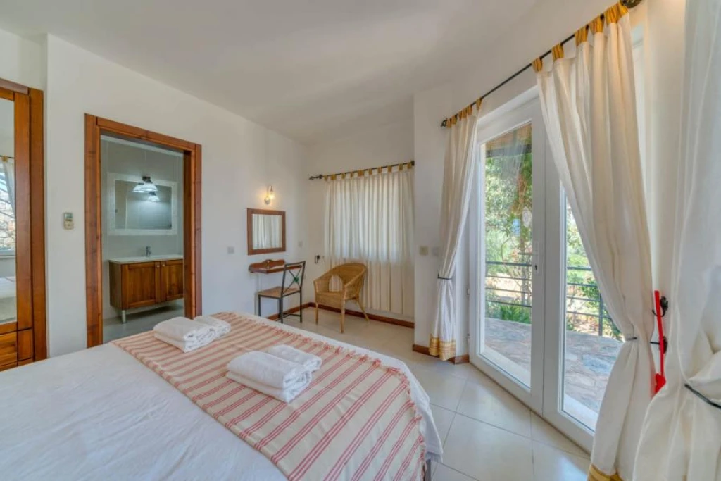 Private Gulet Holiday & Luxury Villa Stay in Kas