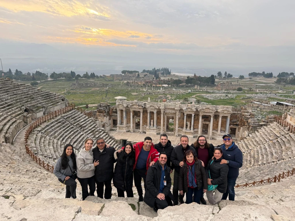 Pamukkale privado y Hierapolis Tour del día desde Kusadasi