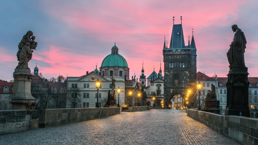 Otobüs ile Baştan Başa Avrupa Turu 13 Ülke 37 Şehir 16 Gün 14 Gece Konaklamalı