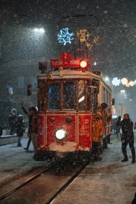 Winter Magic in Istanbul: When the City Slows Down and Feels Real (2026)