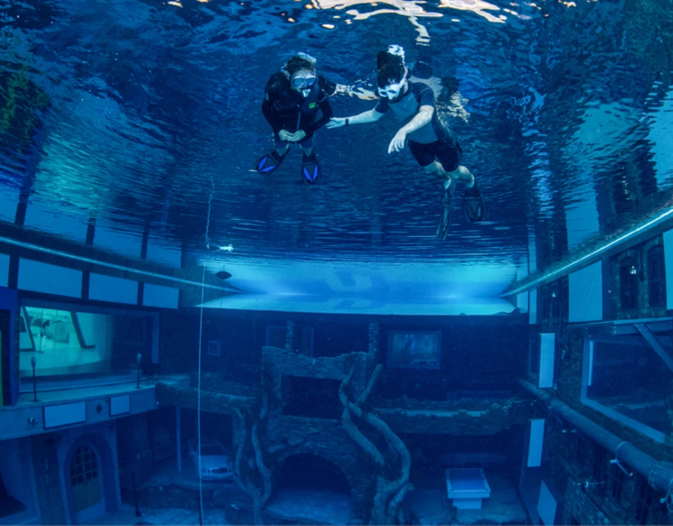 Deep Dive Dubai with Snorkeling – First Time Divers