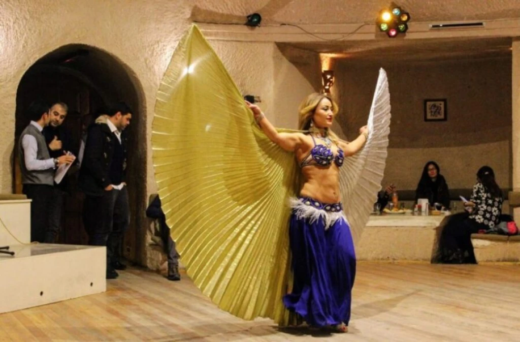 Кападокийско турско вечерно шоу