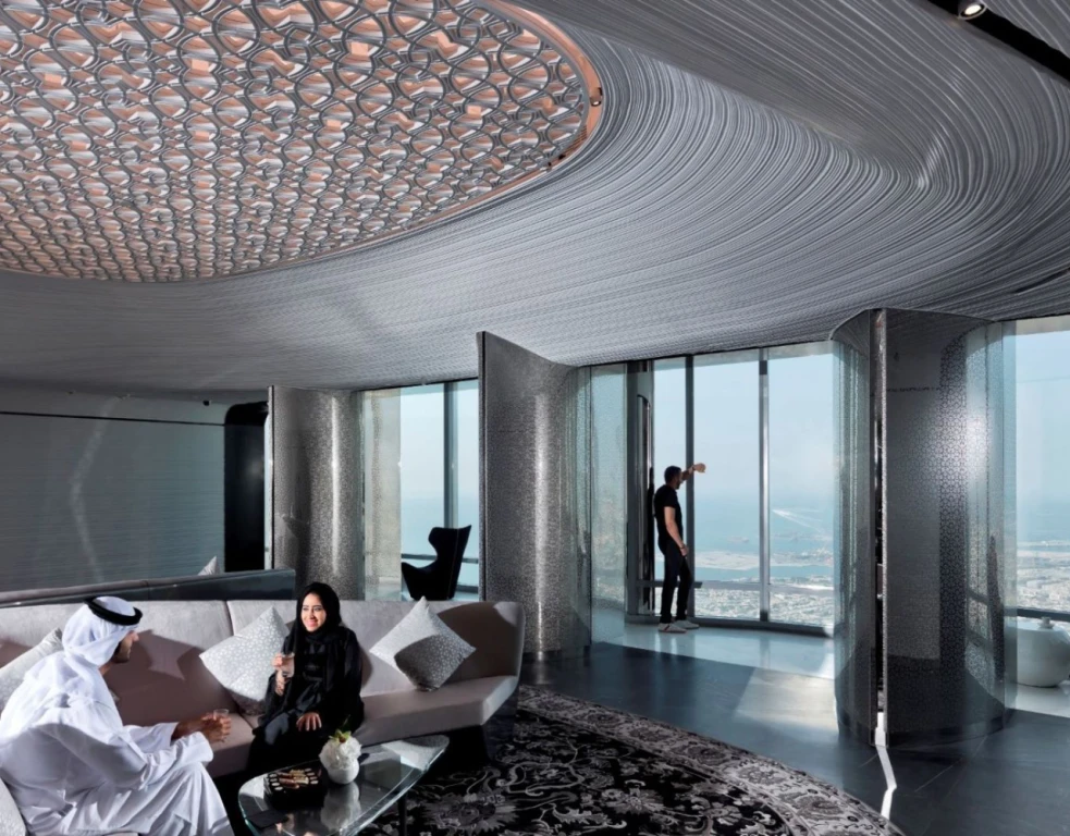 Burj Khalifa Niveau 124 / 125 - Piektijden