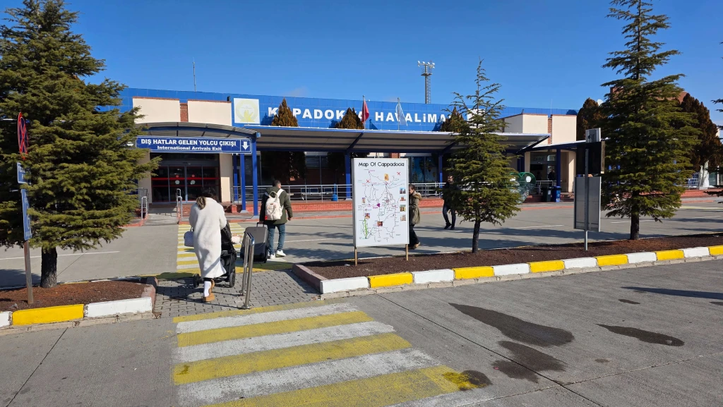 Nevşehir Airport Shuttle to Cappadocia