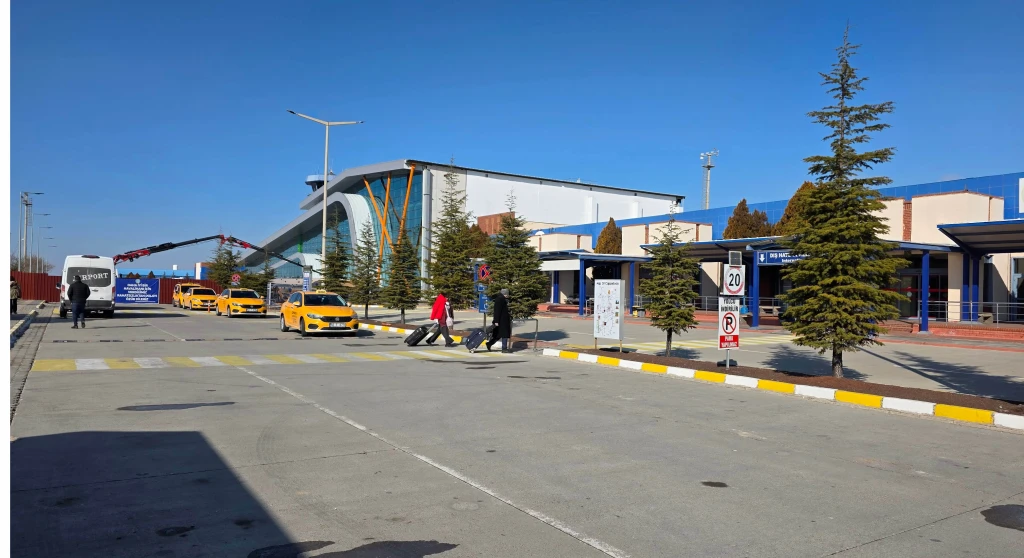 Nevşehir Airport Shuttle to Cappadocia