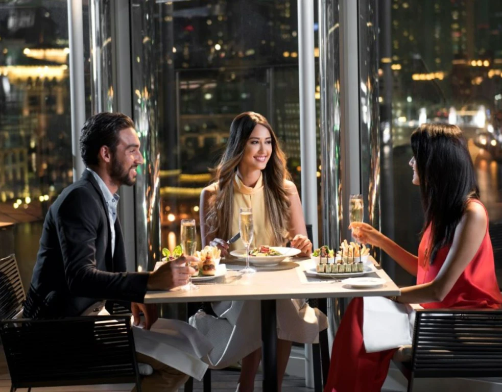 Burj Khalifa 124. Seviye + Kafe - Non-Prime Saat
