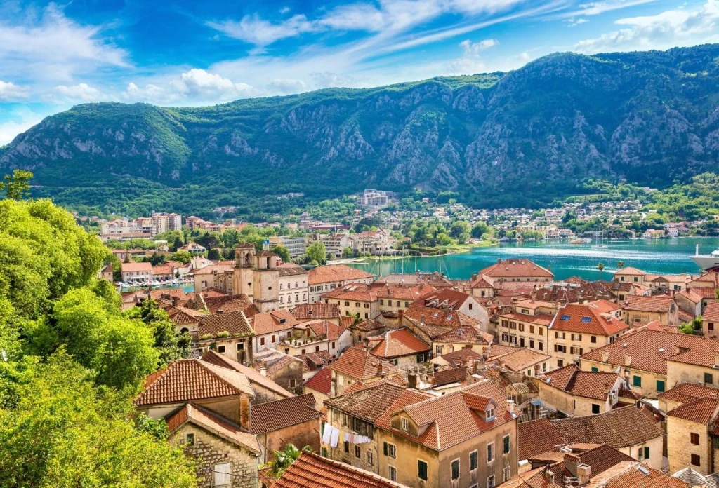 Croatia & Albania Yacht Cruise: A Luxurious 8-Day Voyage