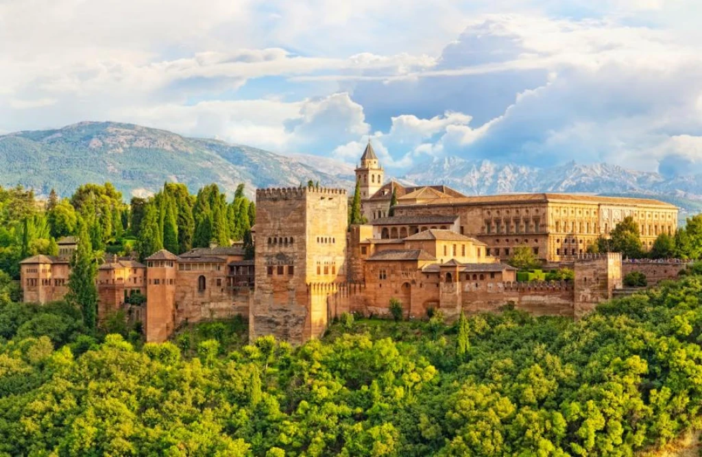 MALAGA & SEVILLA & CORDOBA & GRANADA - 4 gece - Özel Hy - Lei-Lei - 