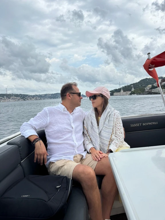 Luxury Sunset Yacht Cruise on the Bosphorus