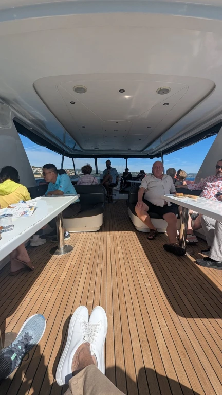 Luxury Sunset Yacht Cruise on the Bosphorus