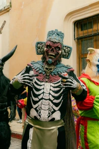 Mostra Karnavalı Sakız Adası