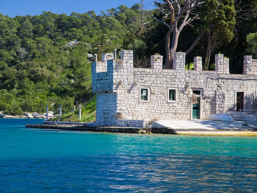 8-Days Deluxe Dalmatian Paradise Cruise