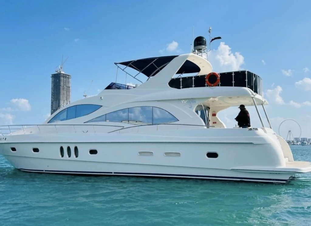 Planejando seu primeiro aluguel de iate em Dubai: Guia completo para iniciantes