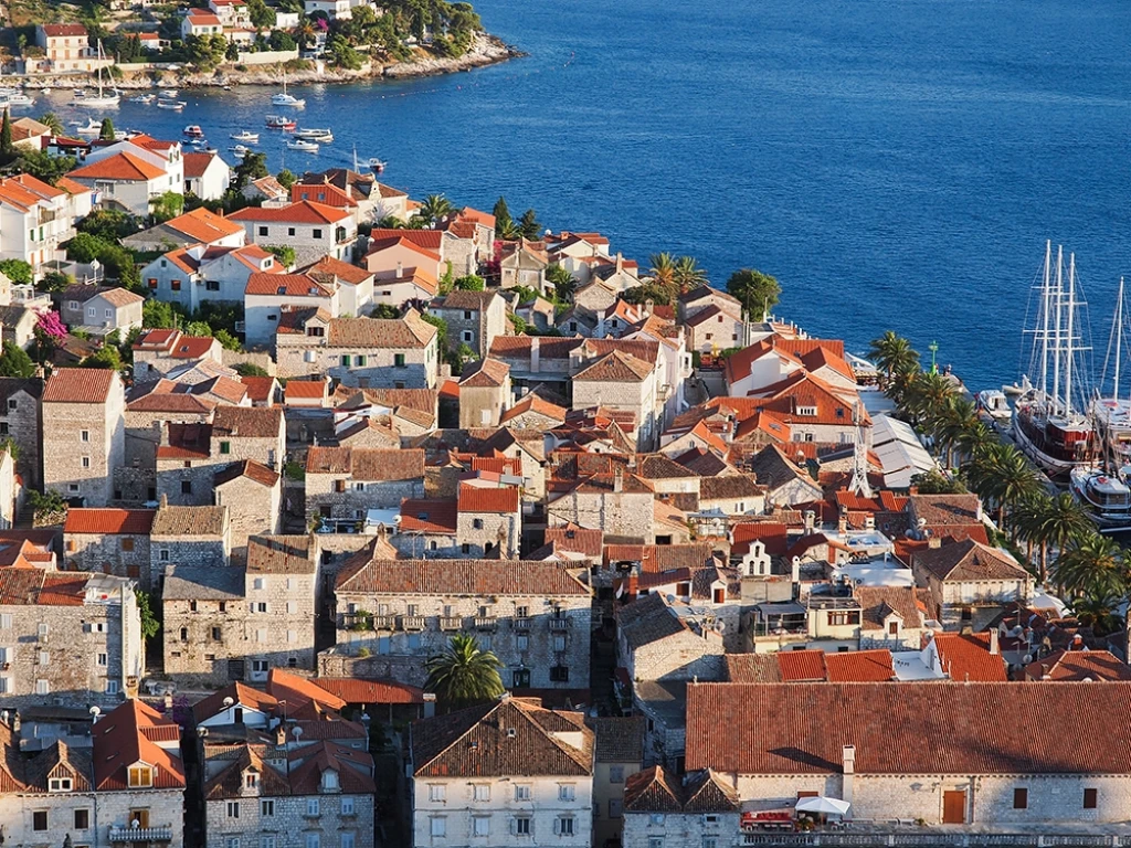 8-Day Split to Dubrovnik Cruise: Explore Croatia in Style