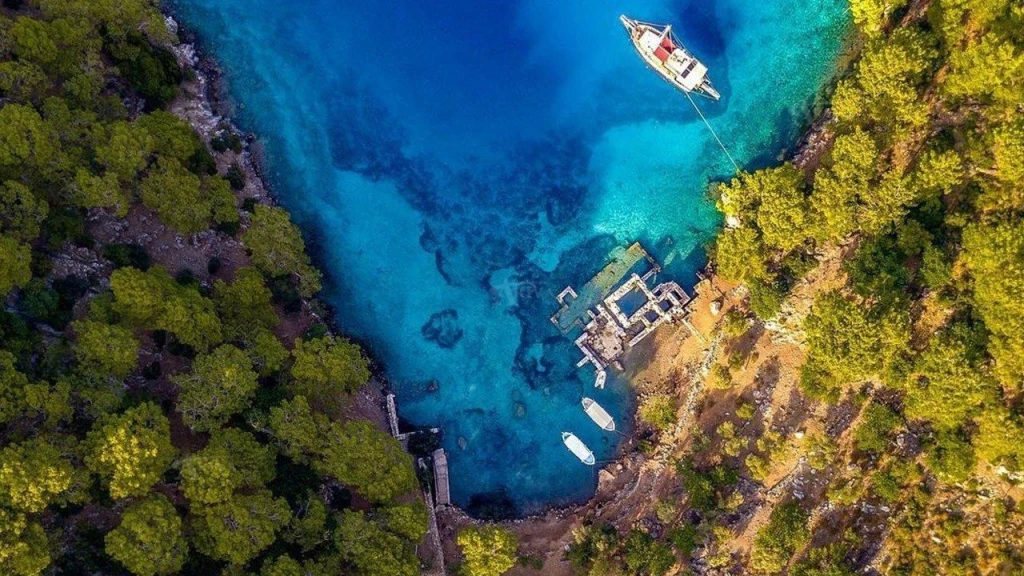 Cruise de 4 zile cu guletul de la Marmaris la Fethiye: Aventură pe Riviera Turkă