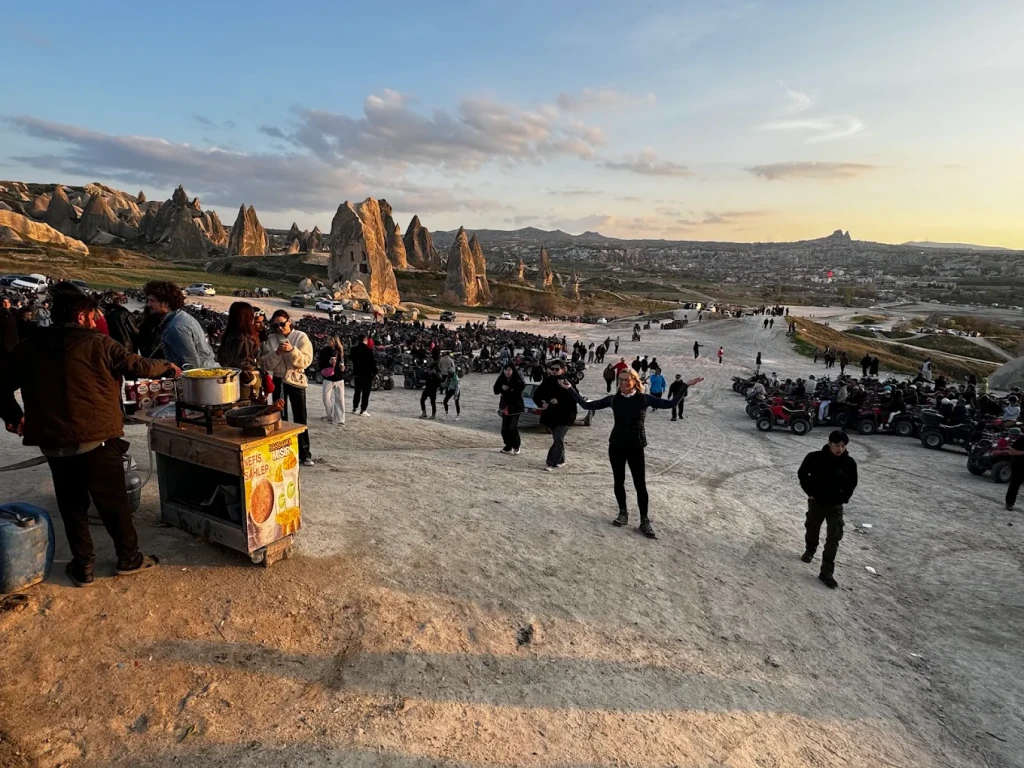 جولة ATV في كابادوكيا: رحلة مغامرة عبر المدخنات العجيبة