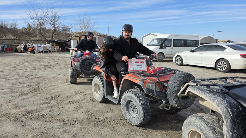 جولة ATV في كابادوكيا: رحلة مغامرة عبر المدخنات العجيبة