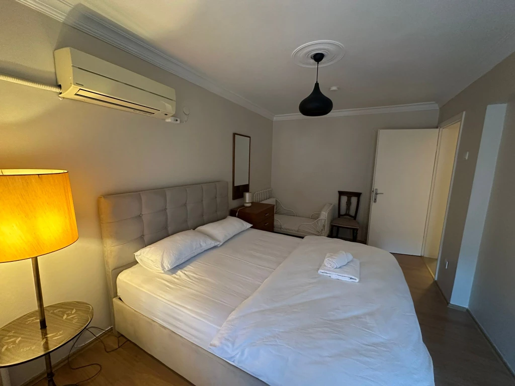 İzmir Güzelyalı da Otoparklı Deniz Manzaralı Aileler İçin Uygun Kiralık Daire