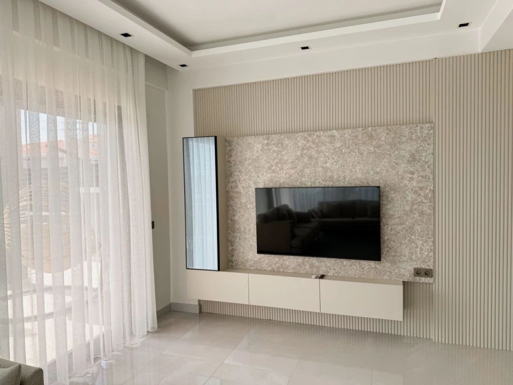 İzmir Çeşme Residere de Aileler için Uygun Tuz Havuzlu Kiralık Villa