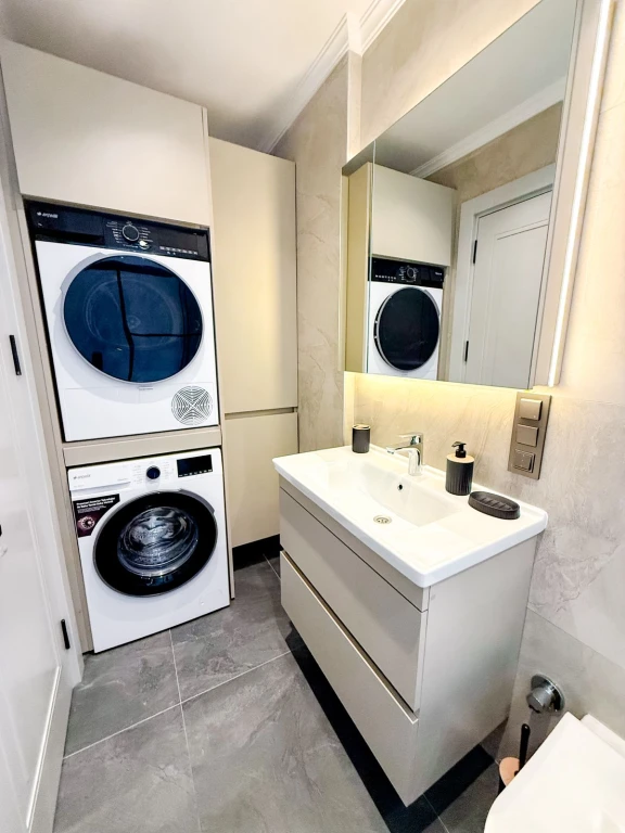 İzmir Çeşme Reisdere de Aileler İçin Uygun Tuz Havuzlu Kiralık Villa 2