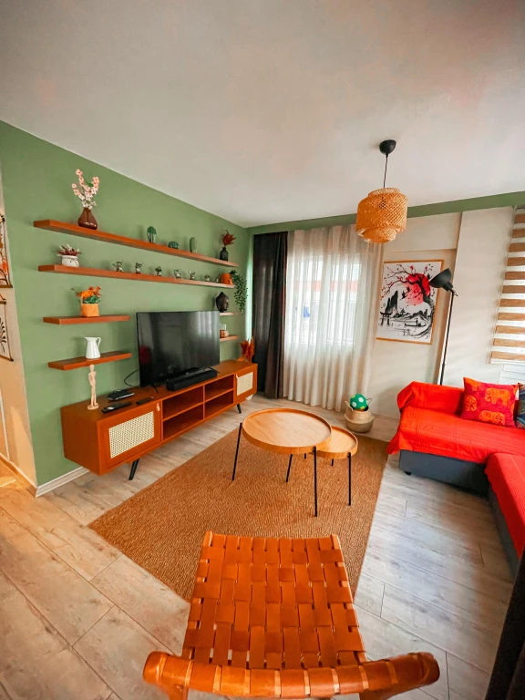 İzmir Alsancak'ta, Aileler İçin Uygun, 2 Yatak Odalı, Günlük Kiralık Daire