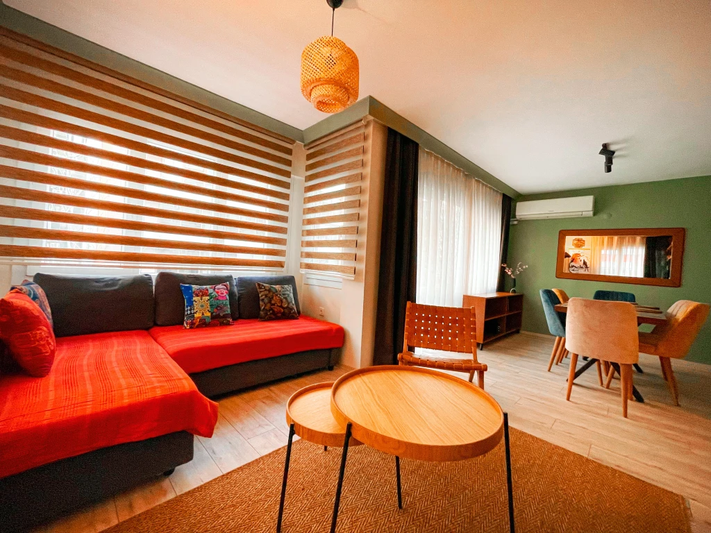 İzmir Alsancak'ta, Aileler İçin Uygun, 2 Yatak Odalı, Günlük Kiralık Daire