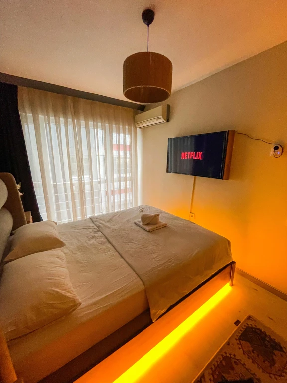 İzmir Alsancak'ta, Aileler İçin Uygun, 2 Yatak Odalı, Günlük Kiralık Daire