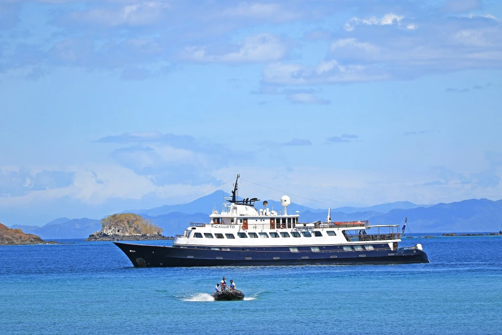M/Y Callisto Yacht— Classic Elegance at Sea