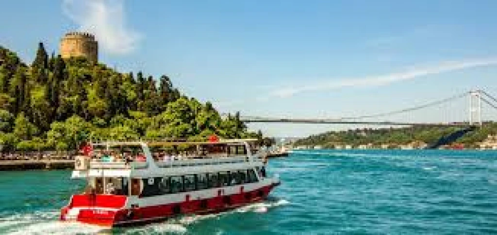 Best of Istanbul Tour – Explore the European & Asian Sides in One Day
