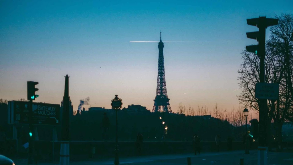 Elegant Benelüx Paris Alsace Ajet Havayolları ile 7 Gece 8 Gün BSL-CGN