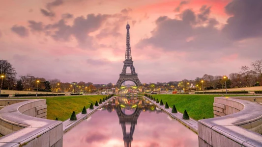 BENELUX & PARİS İKONLARI TURU Türk Hava Yolları ile 4 gece Öğlen Paris Gidiş – Akşam Köln Dönüş 22 N...