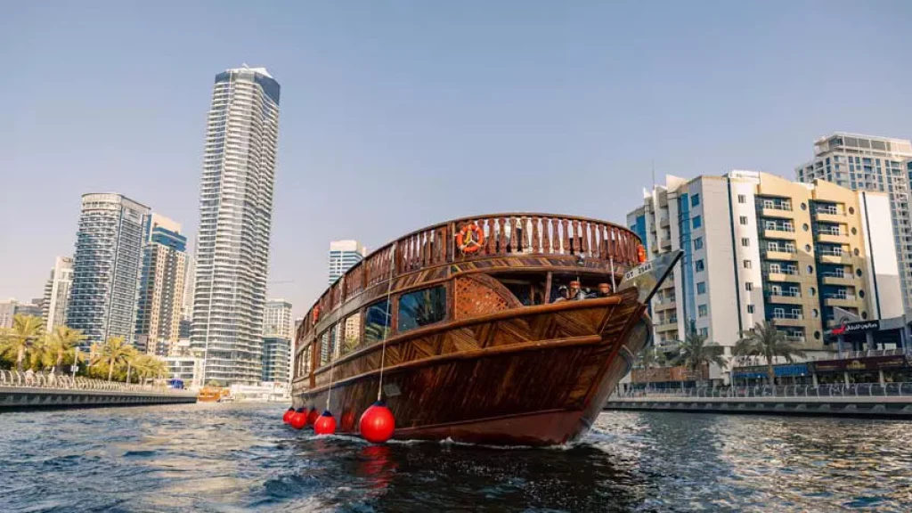 Alexandra Dhow Cruise Dubai Marina | Akşam Yemeği Tekne Turu