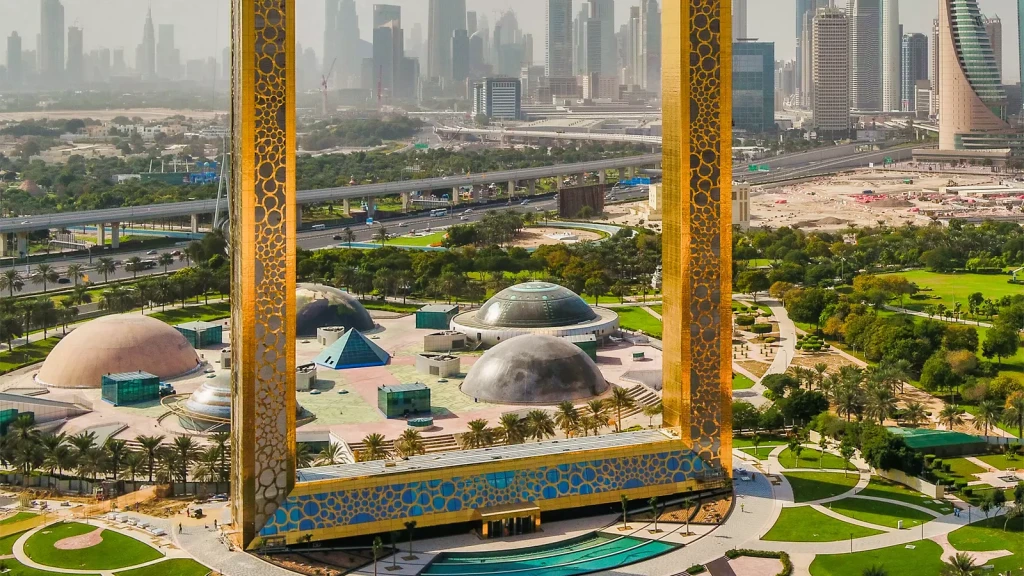 Dubai Frame | Eski ve Yeni Dubai’yi Aynı Anda Keşfedin