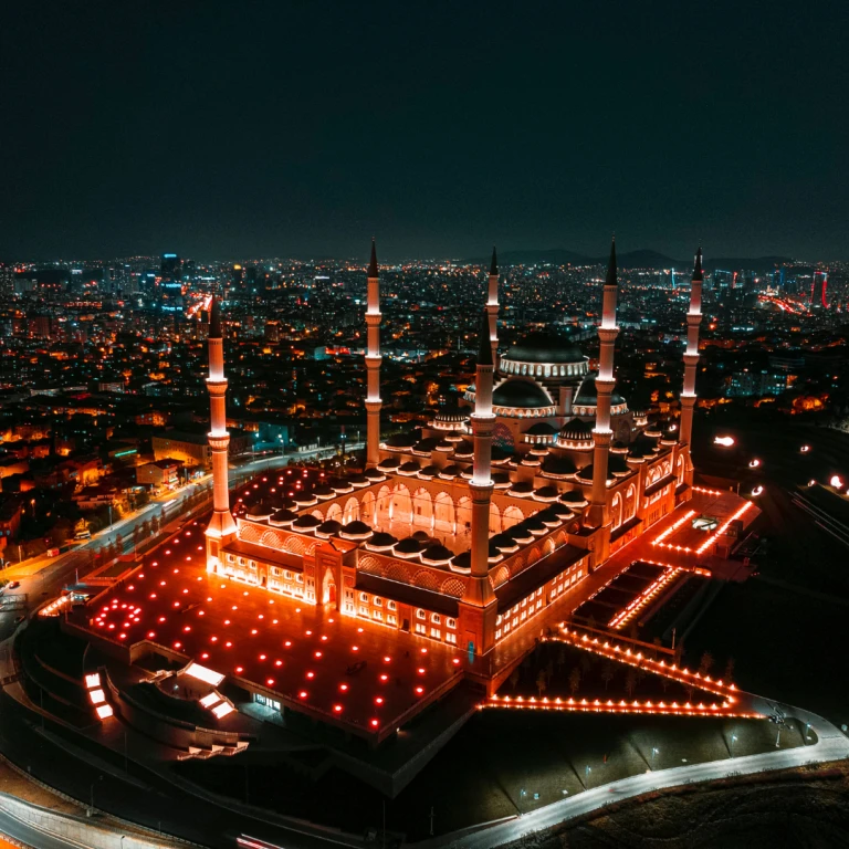 Cross the Bosphorus: Explore Istanbul’s Asian Side Like a Local
