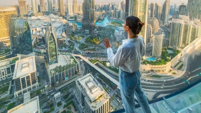 Sky Views Dubai | Cam Kaydırak & Burj Khalifa Manzaralı Gözlem Terası