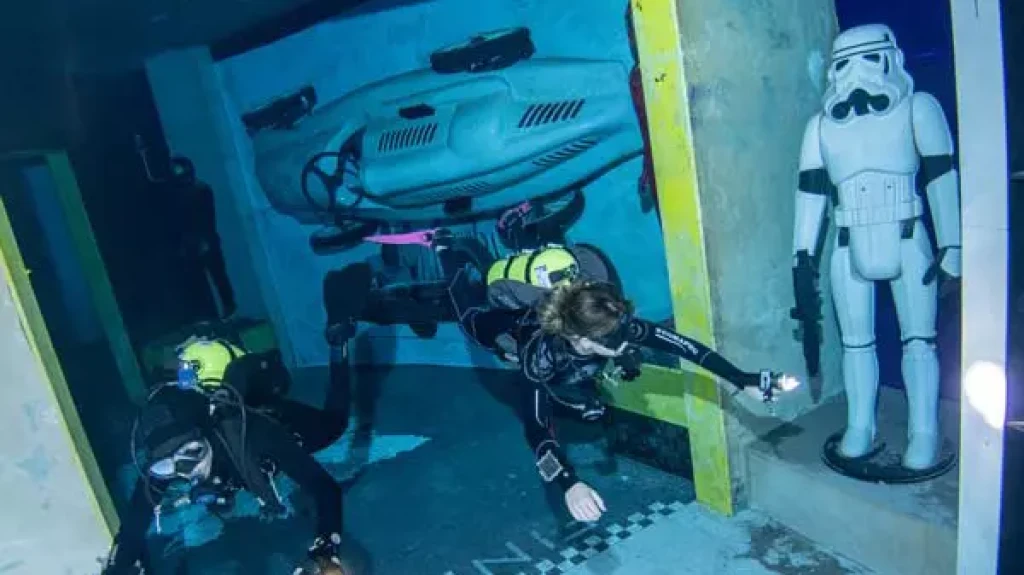 Deep Dive Dubai | The World's Deepest Diving Pool & Scuba Diving Experience