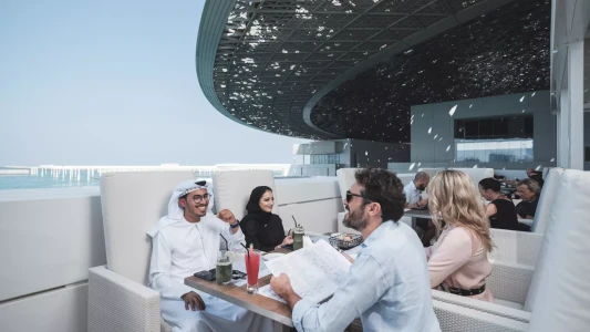 Louvre Abu Dhabi Biletleri | Abu Dhabi’de Dünya Çapında Sanat Müzesi