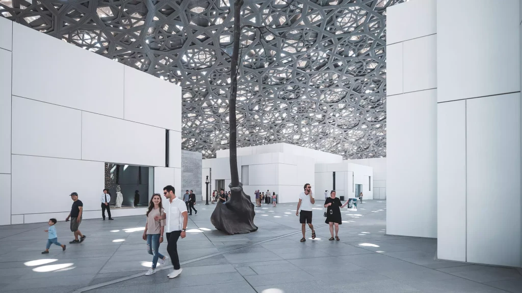 Louvre Abu Dhabi Biletleri | Abu Dhabi’de Dünya Çapında Sanat Müzesi