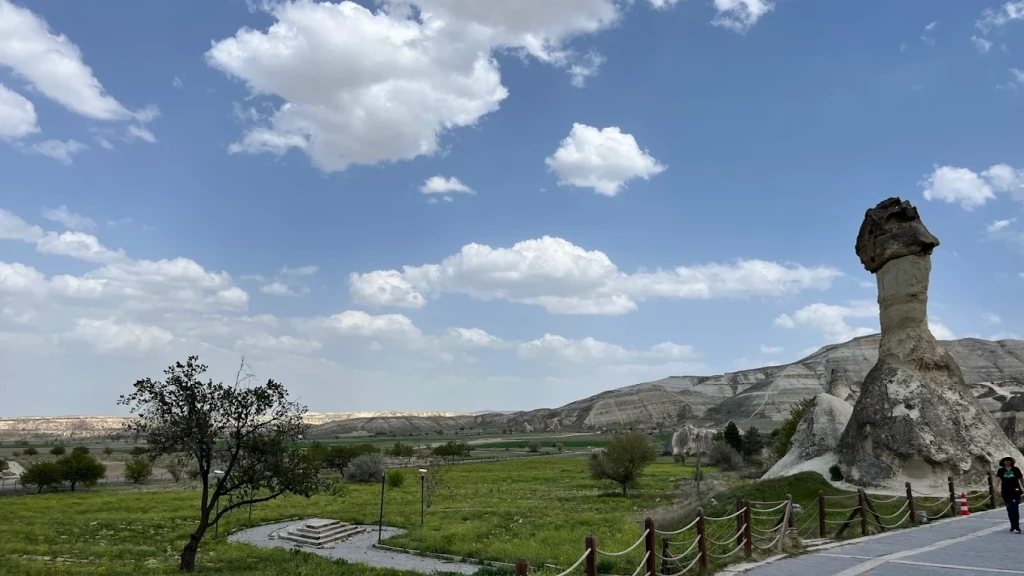 Pakovanje balona u vazduhu u Kapadokiji + Crvena tura (1 dan)