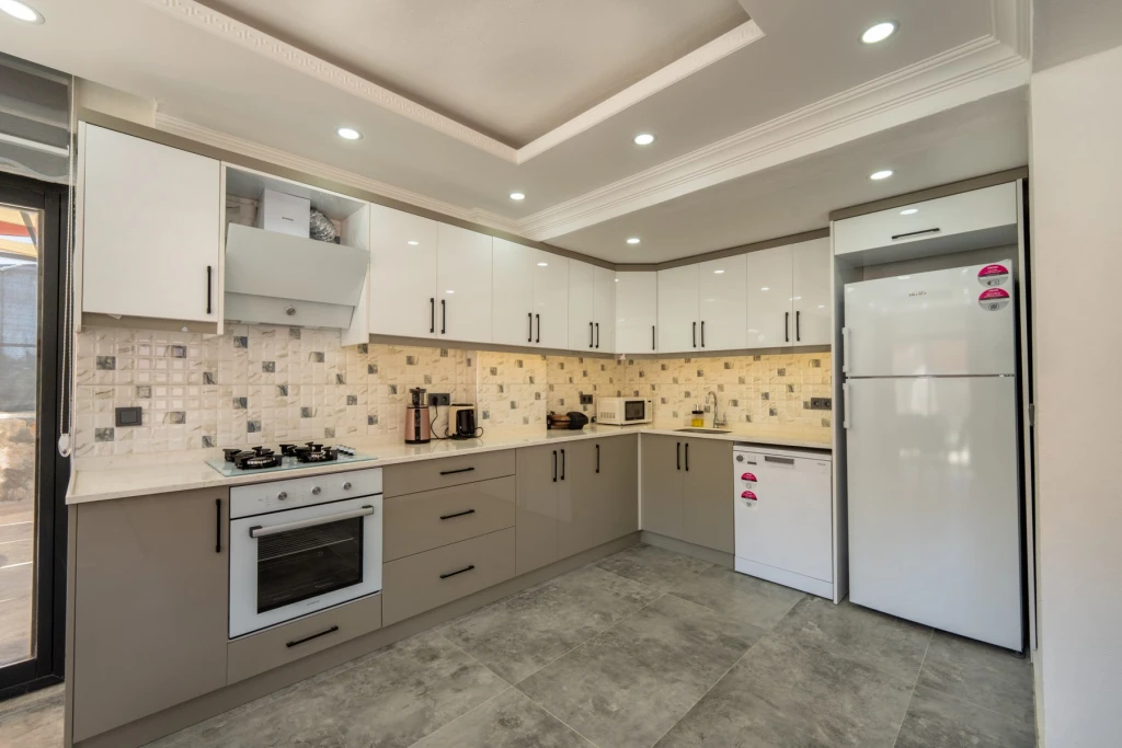 Villa of the Fairies 1