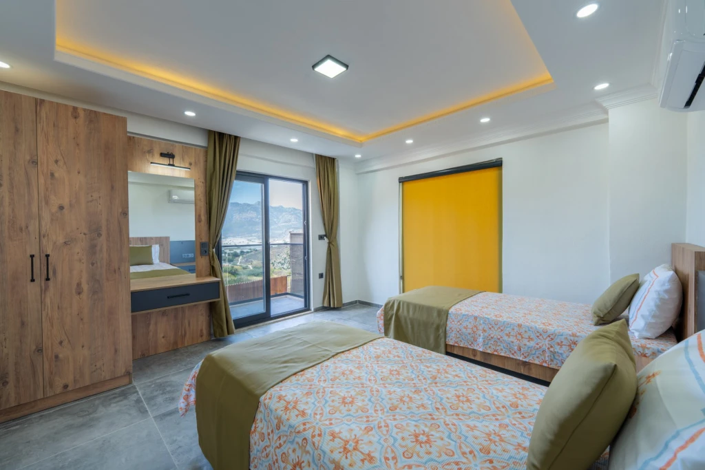 Villa of the Fairies 1