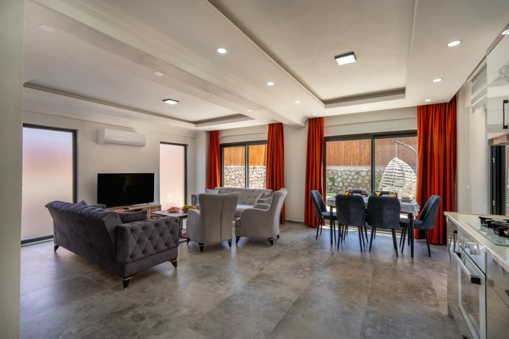 Villa of the Fairies 1