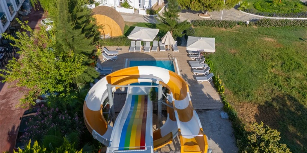 Luna Beach Hotel Bodrum | 3 Gece Konaklamalı | İstanbul,İzmit,Bursa ve İzmir Hareketli